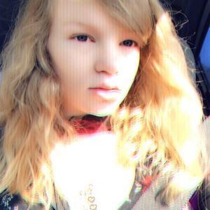 Meet your Posher, Christy